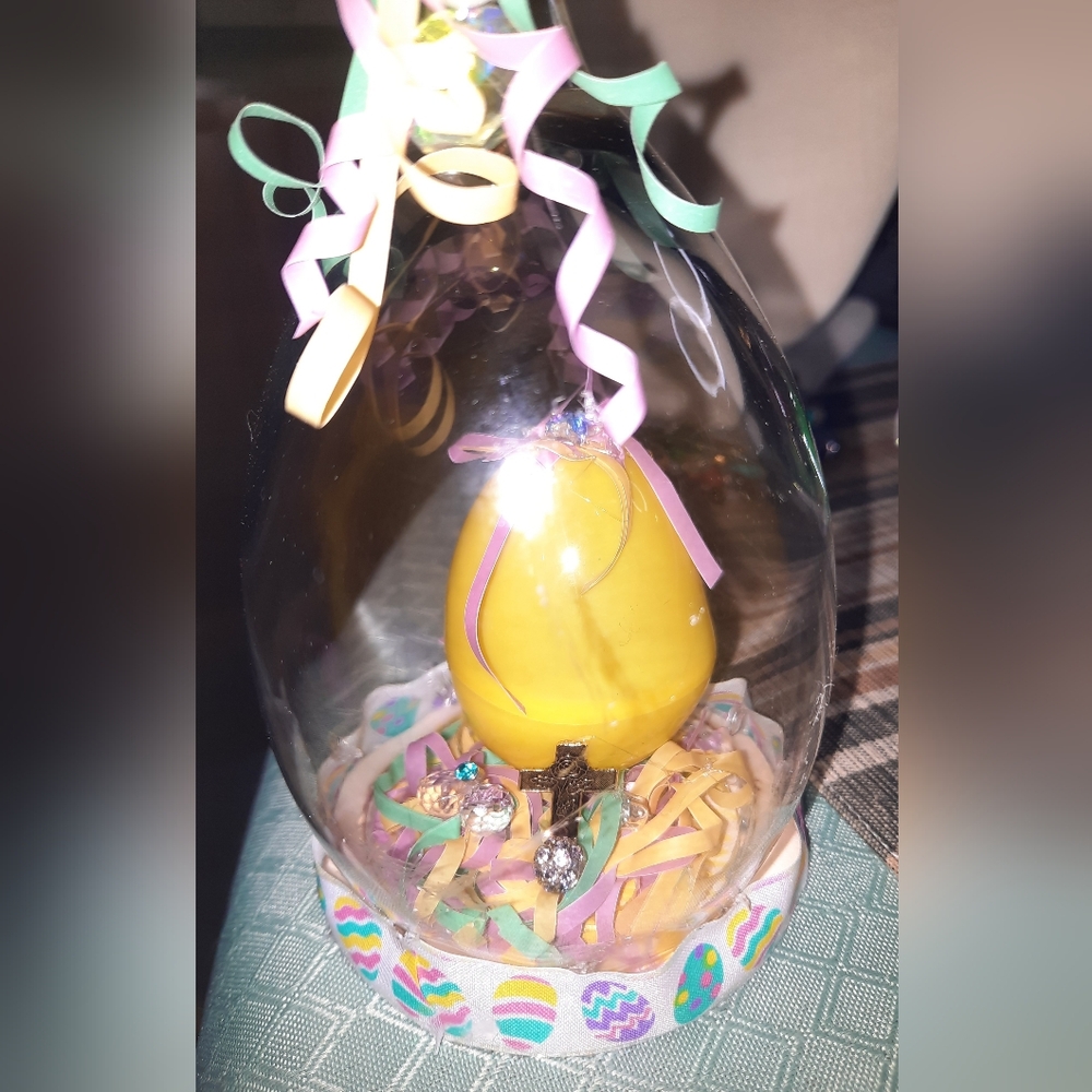 Decorative Easter Wine Glass Candle Holder - Picture 2 of 3